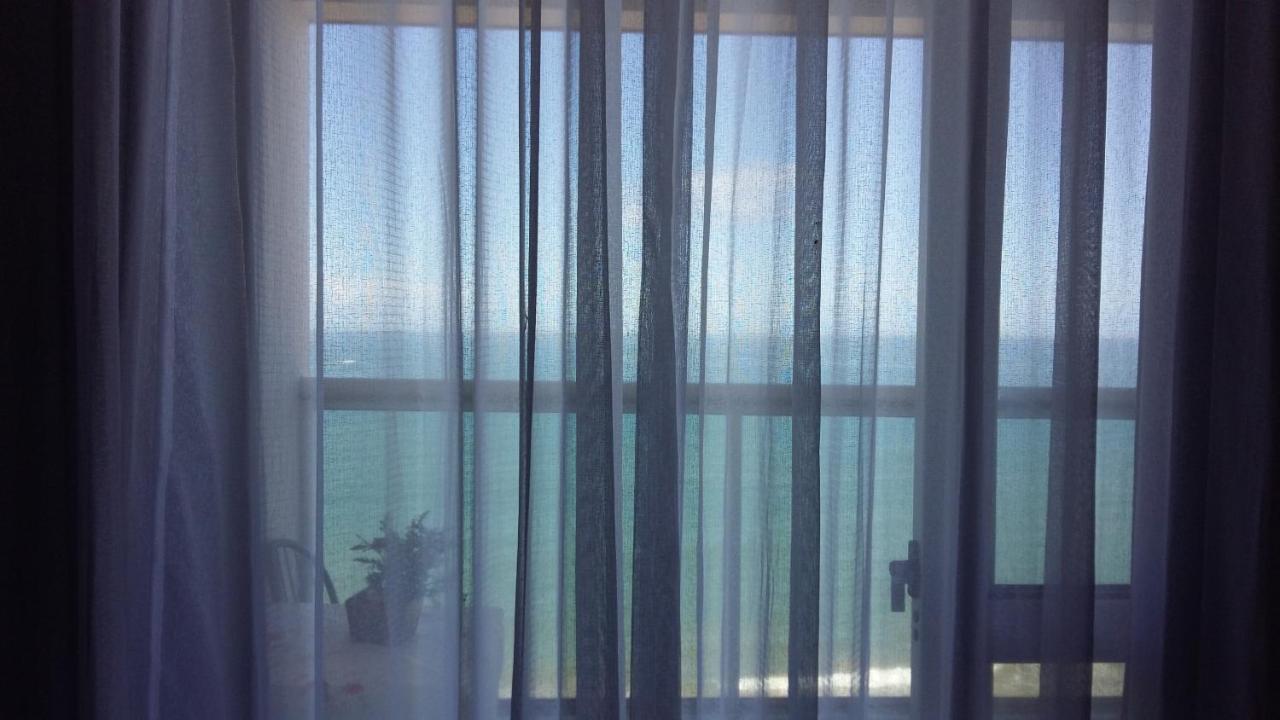 Flat Frente Mar Green Diamond Vila Velha  Exterior photo